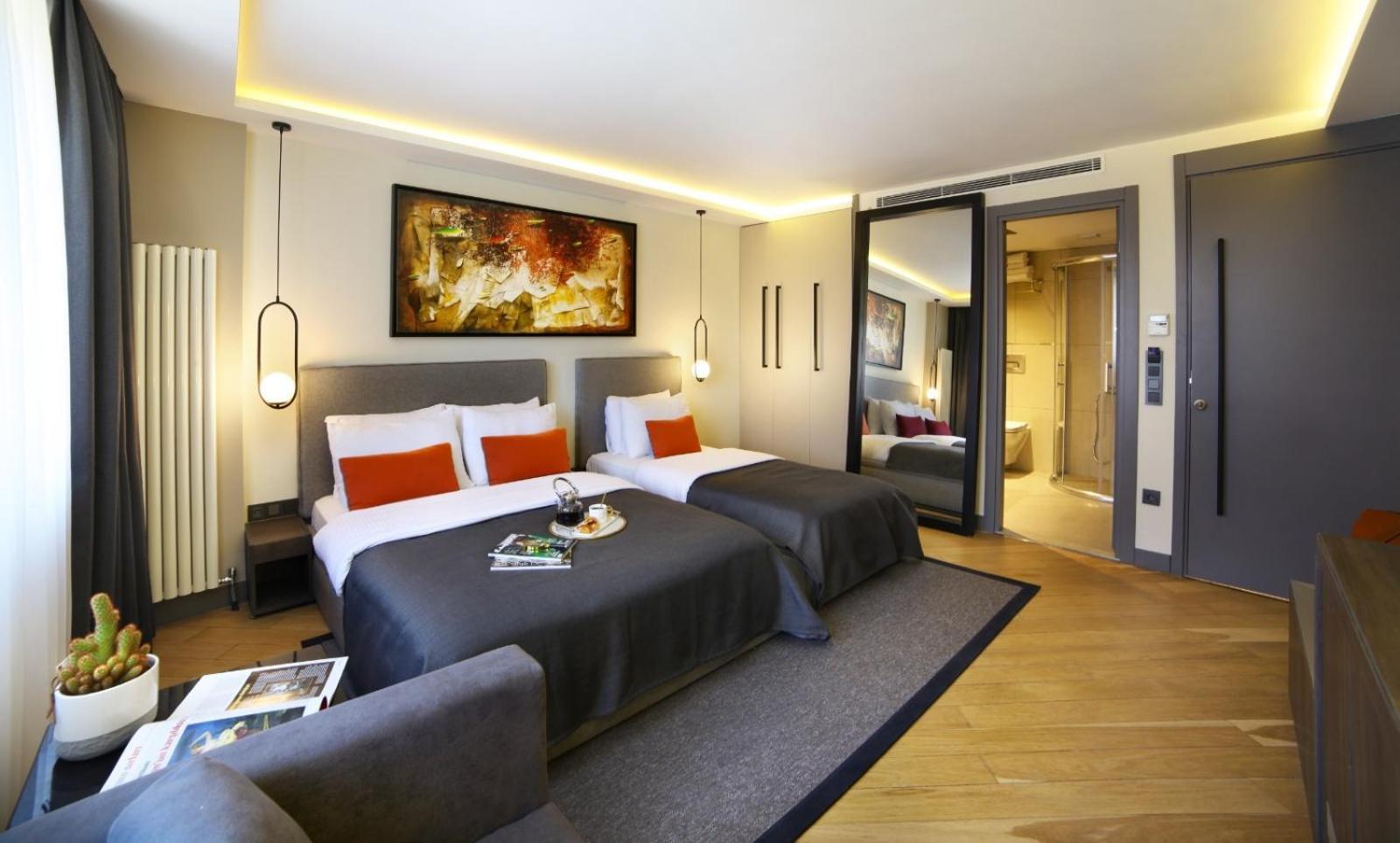 The Capital Hotel 2*